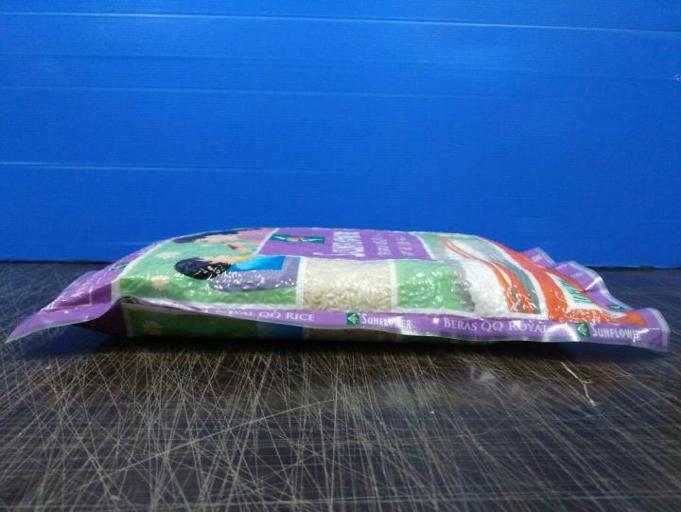 2kg Laminated 3 Side Seal Bag 1.jpg